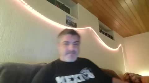 Snapshot of teeforyou chatting on 28, 1, 2025 Peter online show from 28, 1, 2025