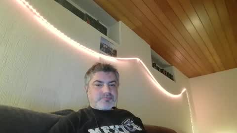 Snapshot of teeforyou chatting on 29, 1, 2025 Peter online show from 29, 1, 2025