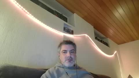 Snapshot of teeforyou chatting on 4, 2, 2025 Peter online show from 4, 2, 2025
