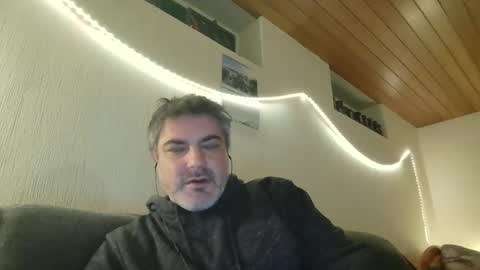 Snapshot of teeforyou chatting on 17, 2, 2025 Peter online show from 17, 2, 2025