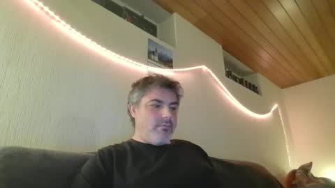Snapshot of teeforyou chatting on 24, 2, 2025 Peter online show from 24, 2, 2025