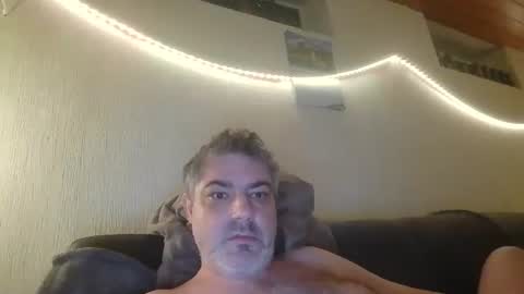 Snapshot of teeforyou chatting on 18, 9, 2025 Peter online show from 18, 9, 2025