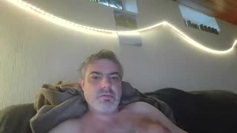 Snapshot of teeforyou chatting on 20, 9, 2025 Peter online show from 20, 9, 2025