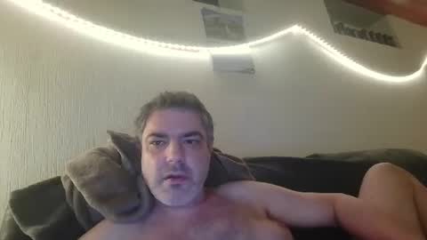 Snapshot of teeforyou chatting on 25, 9, 2025 Peter online show from 25, 9, 2025