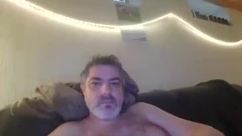 Snapshot of teeforyou chatting on 4, 10, 2025 Peter online show from 4, 10, 2025