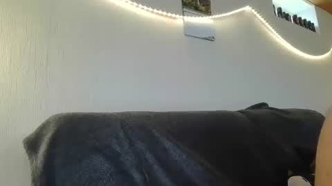 Snapshot of teeforyou chatting on 10, 10, 2025 Peter online show from 10, 10, 2025