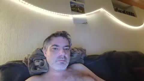 Snapshot of teeforyou chatting on 10, 10, 2025 Peter online show from 10, 10, 2025