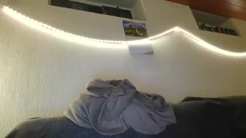 Snapshot of teeforyou chatting on 14, 10, 2025 Peter online show from 14, 10, 2025