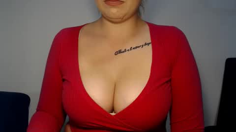 Teeyara  online show from 3, 10, 2025