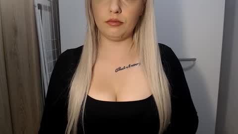 Teeyara  online show from 2, 2, 2026