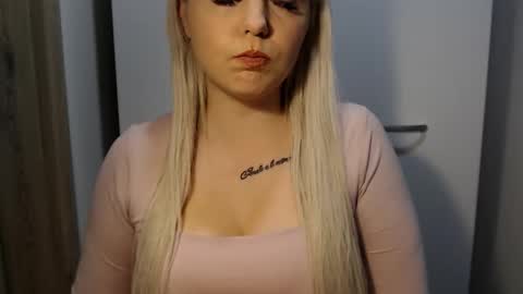 Teeyara  online show from 9, 2, 2026