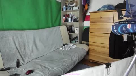 Virg Lszl online show from 2, 3, 2025