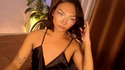 Snapshot of temptation_ashley chatting on 2, 7, 2026 temptation_ashley online show from 2, 7, 2026