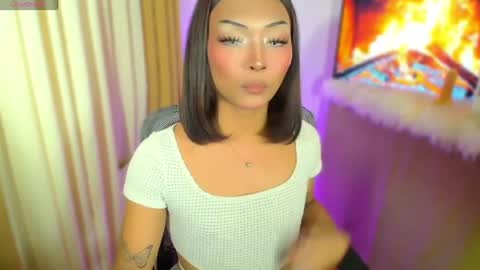Snapshot of temptation_ashley chatting on 7, 7, 2026 temptation_ashley online show from 7, 7, 2026