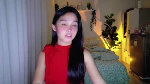 Snapshot of temptessa20 chatting on 30, 10, 2025 temptessa20 online show from 30, 10, 2025