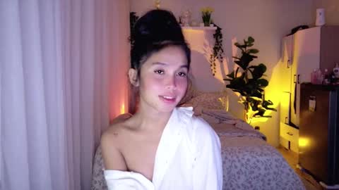 Snapshot of temptessa20 chatting on 2, 11, 2025 temptessa20 online show from 2, 11, 2025