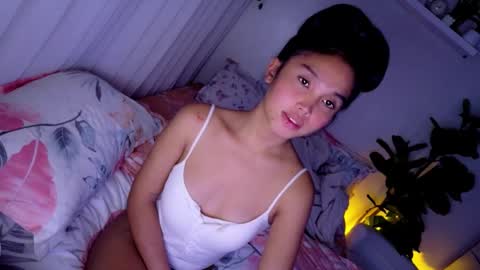 Snapshot of temptessa20 chatting on 24, 11, 2025 temptessa20 online show from 24, 11, 2025