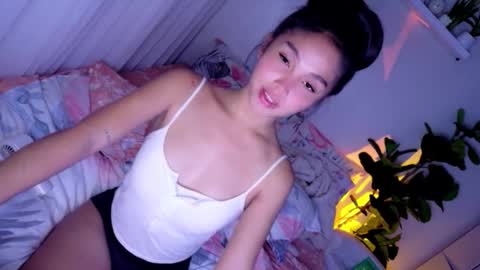 Snapshot of temptessa20 chatting on 26, 11, 2025 temptessa20 online show from 26, 11, 2025