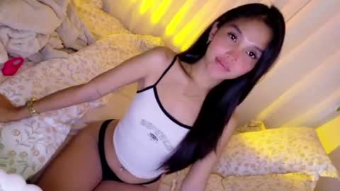 Snapshot of temptessa20 chatting on 2, 7, 2026 temptessa20 online show from 2, 7, 2026