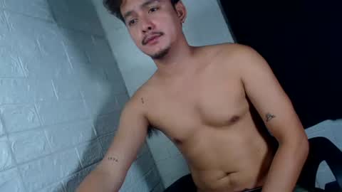 Snapshot of tempting_jon chatting on 15, 2, 2026 tempting_jon online show from 15, 2, 2026