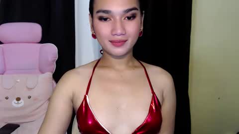 TransGoddessZhandria online show from 16, 5, 2026