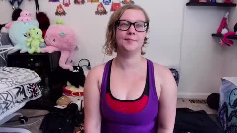 Pixie and Tentacle Overlord online show from 17, 9, 2025