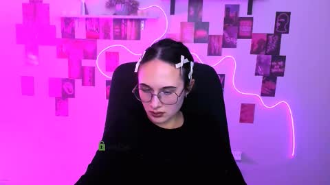 ur Louise online show from 4, 3, 2026