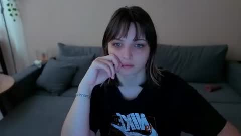 tender_meow online show from 24, 6, 2026