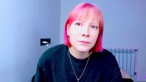 Snapshot of tenebrise chatting on 10, 10, 2025 Kira online show from 10, 10, 2025