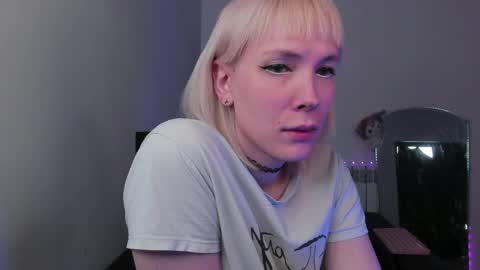 Kira online show from 8, 5, 2026
