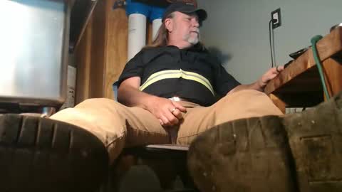 Snapshot of tennredneck chatting on 14, 4, 2026 Tennredneck online show from 14, 4, 2026