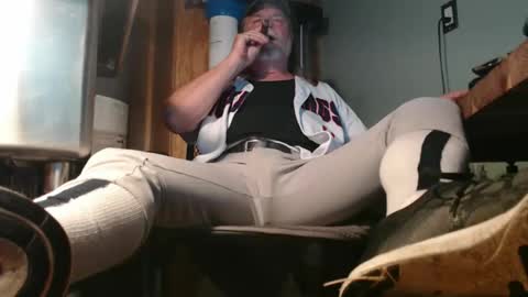 Snapshot of tennredneck chatting on 29, 4, 2026 Tennredneck online show from 29, 4, 2026