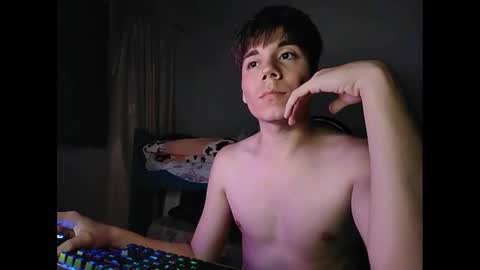 Snapshot of tenshi747 chatting on 21, 2, 2025 tenshi747 online show from 21, 2, 2025