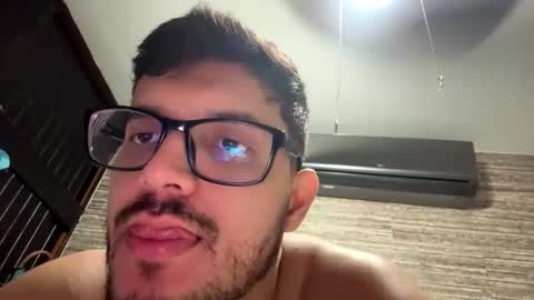 Snapshot of teo_rojas chatting on 21, 5, 2026 Rojas online show from 21, 5, 2026