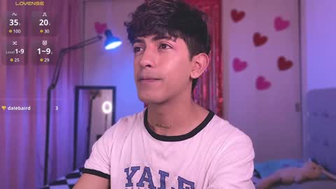 teo brown Independent model online show from 6, 2, 2025