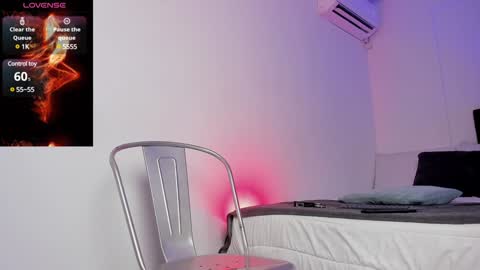 Teo Ferrer online show from 31, 1, 2025