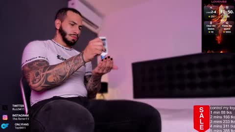 Teo Ferrer online show from 4, 10, 2025