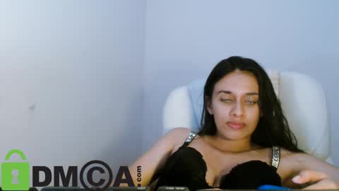 Snapshot of ter23m chatting on 17, 4, 2026 Lisa online show from 17, 4, 2026