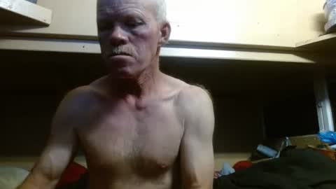 Snapshot of terdy2366 chatting on 24, 9, 2025 terdy2366 online show from 24, 9, 2025