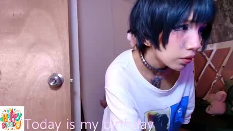 Terra Elowen online show from 5, 1, 2026