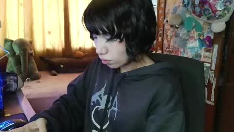 Snapshot of terraelowen chatting on 18, 4, 2026 Terra Elowen online show from 18, 4, 2026