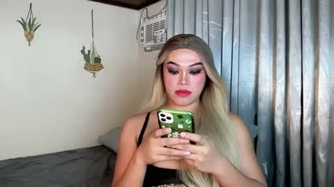 Snapshot of terri_jean69x chatting on 22, 2, 2025 TERRI the girl will hunt you online show from 22, 2, 2025