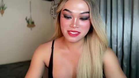 Snapshot of terri_jean69x chatting on 22, 2, 2025 TERRI the girl will hunt you online show from 22, 2, 2025
