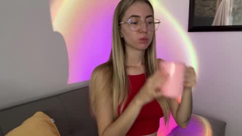 tessa_calmness online show from 3, 6, 2026