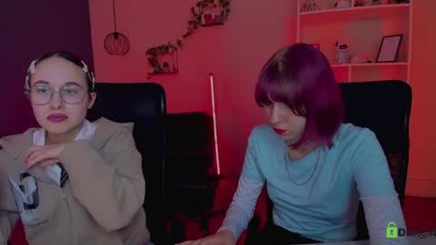 tessa_tea online show from 26, 4, 2026