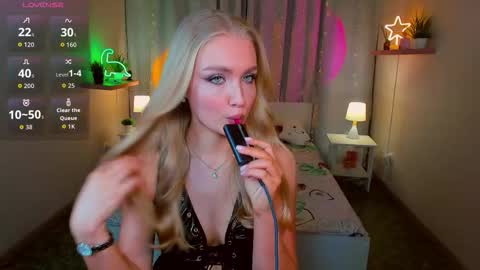 TessaHamilton online show from 13, 2, 2026