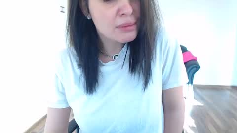 Snapshot of tessnaughty chatting on 18, 1, 2025 naughty tess online show from 18, 1, 2025