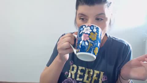 Snapshot of tessnaughty chatting on 6, 2, 2025 naughty tess online show from 6, 2, 2025