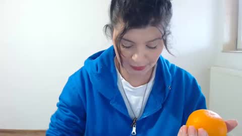 Snapshot of tessnaughty chatting on 7, 2, 2025 naughty tess online show from 7, 2, 2025