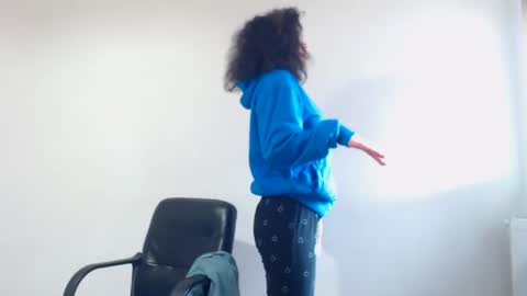 Snapshot of tessnaughty chatting on 7, 2, 2025 naughty tess online show from 7, 2, 2025